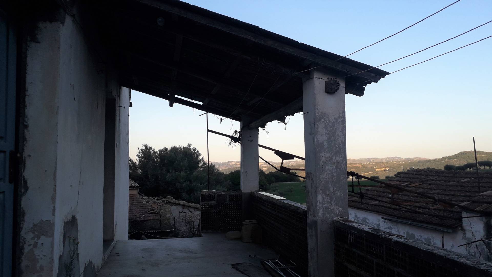 Casolare in vendita a Alanno, Fraticelli