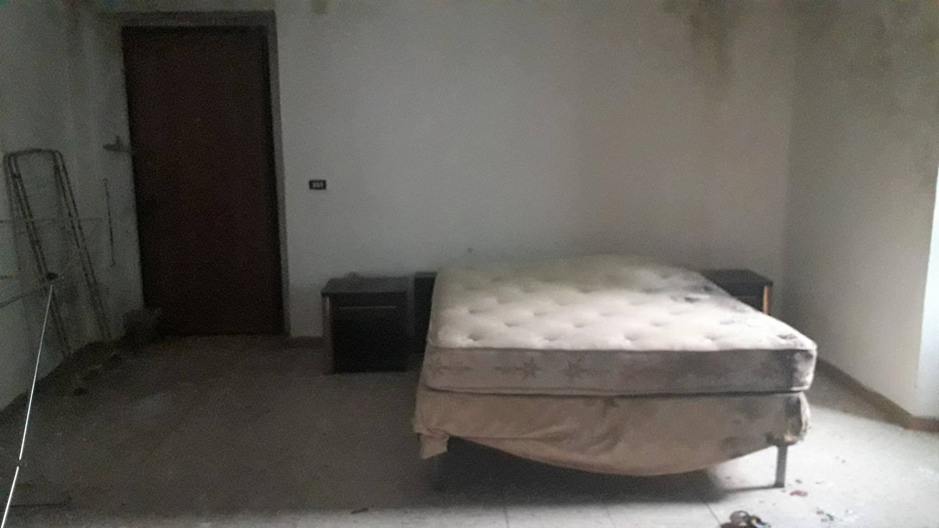 Casolare in vendita a Alanno, Fraticelli