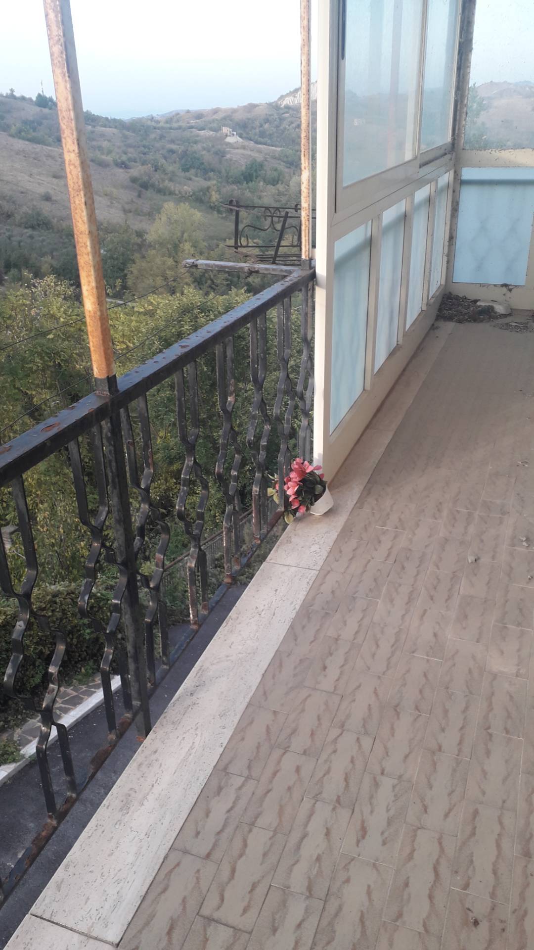 Porzione di fabbricato in vendita a Serramonacesca