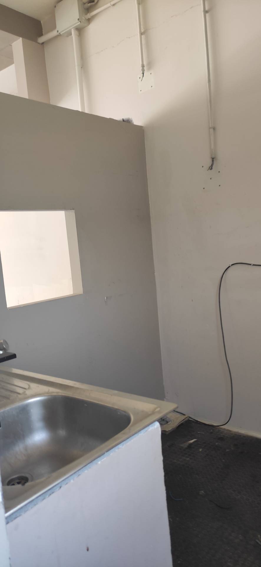 Locale commerciale in affitto a Vacri