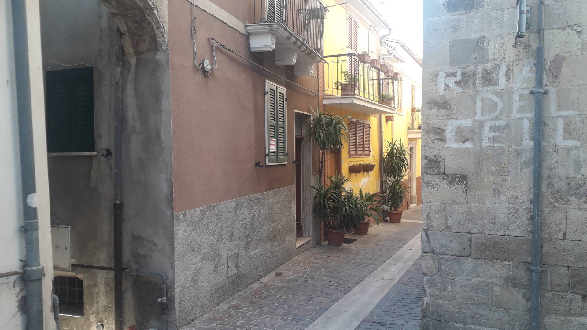 Porzione di fabbricato in vendita a Manoppello