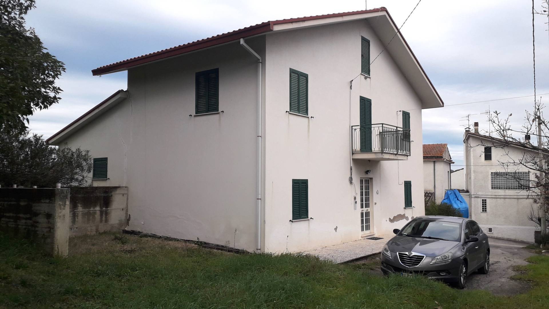 Casa singola in vendita a Roccamontepiano