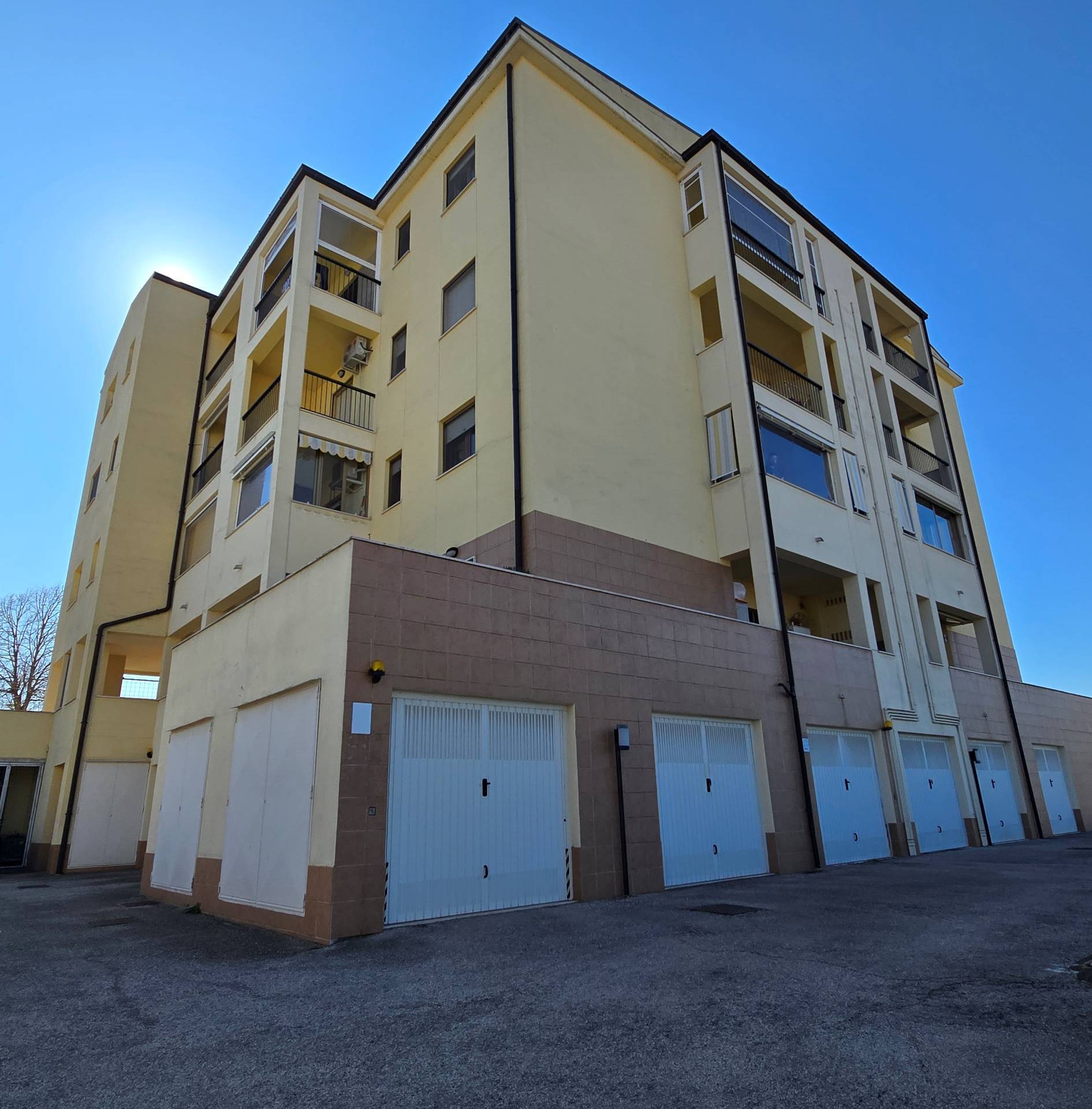 Appartamento in vendita a Chieti, Brecciarola