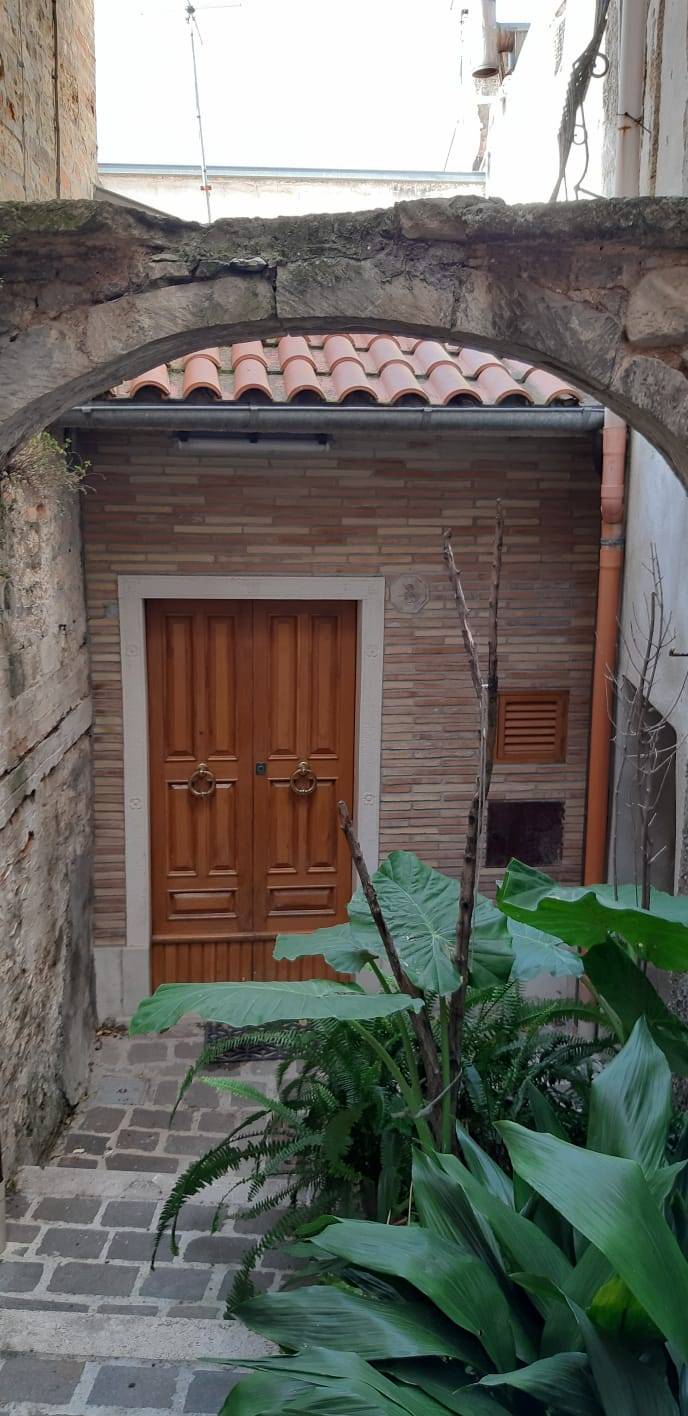 Porzione di fabbricato in vendita a Manoppello