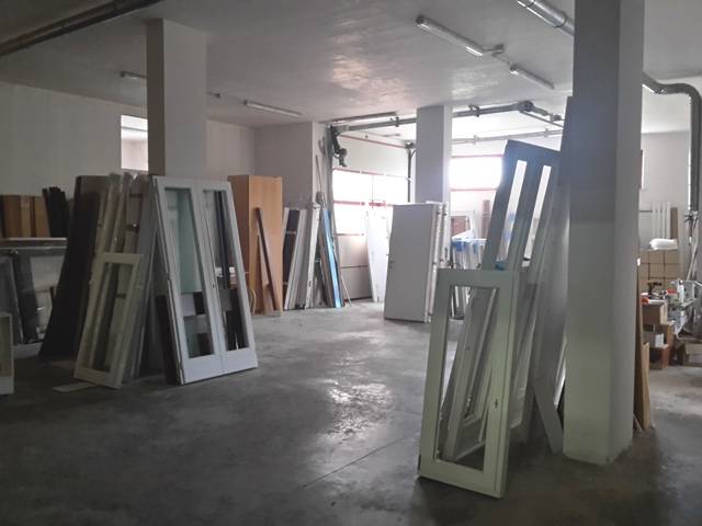 Capannone in vendita a Manoppello, Manoppello Scalo