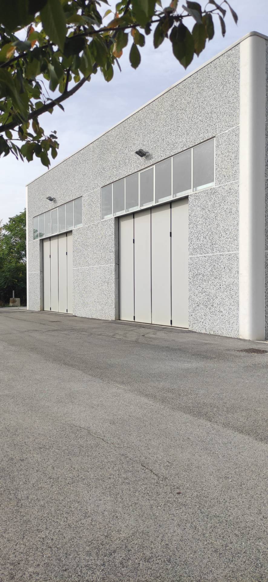 Capannone in affitto a Rosciano, Villa Oliveti