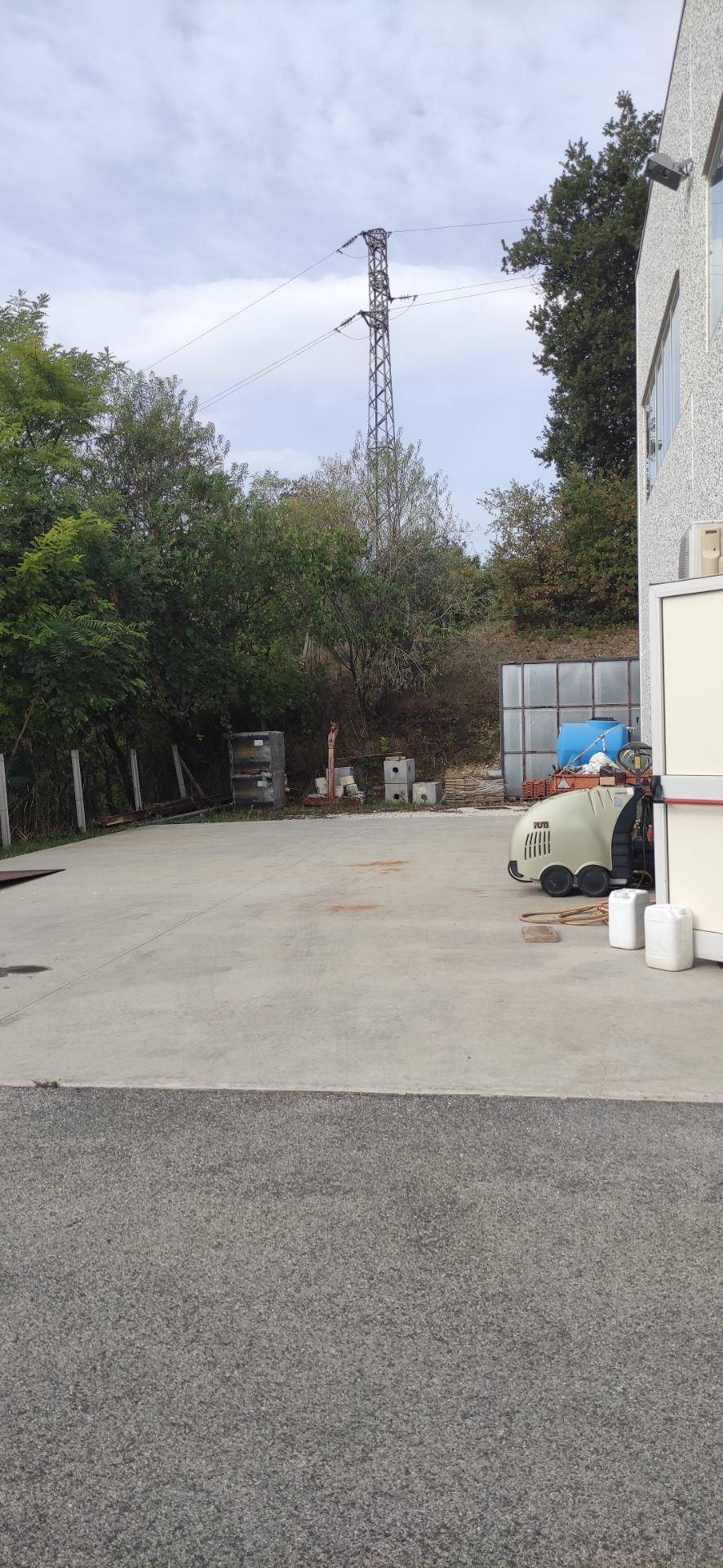 Capannone in affitto a Rosciano, Villa Oliveti