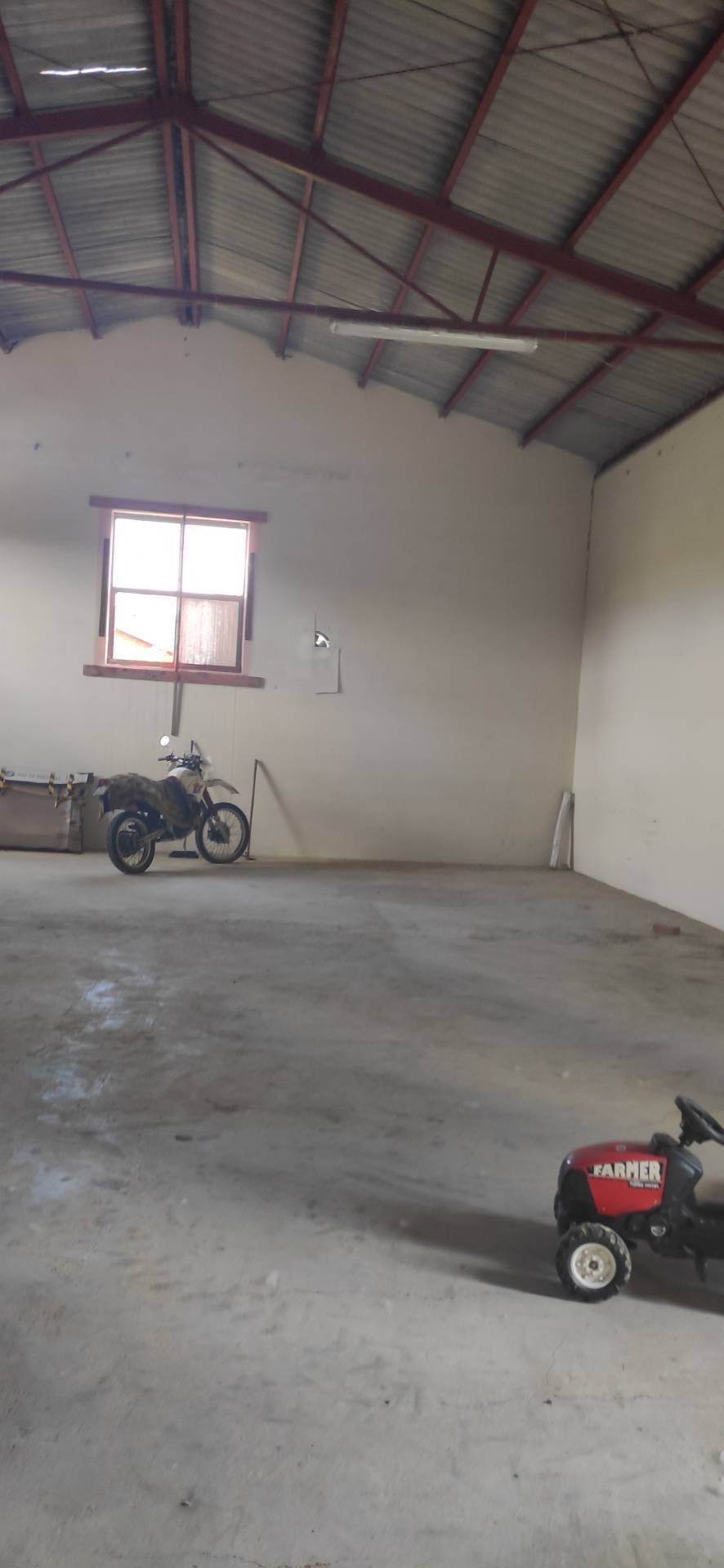 Capannone in affitto a Vacri