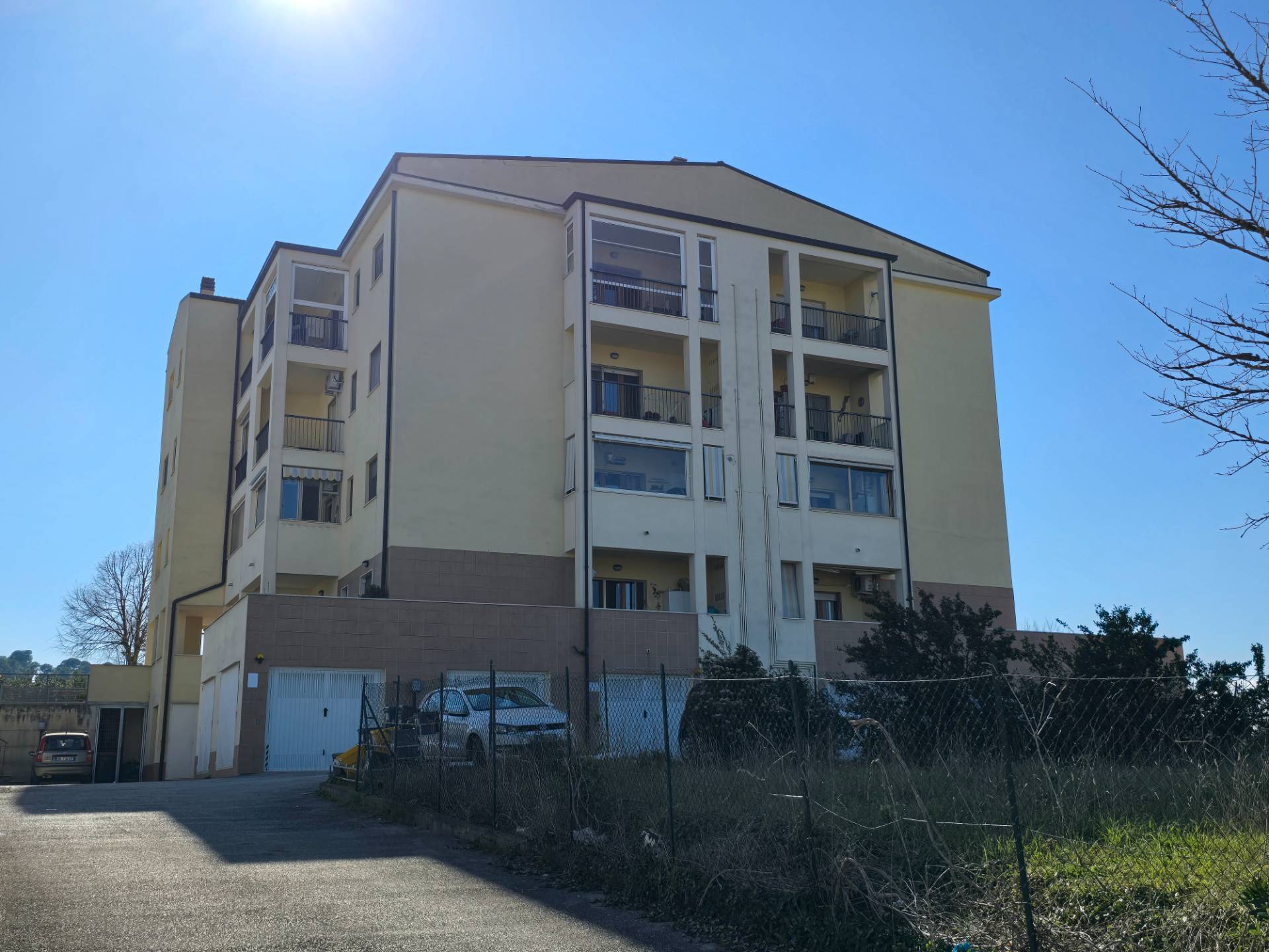 Appartamento in vendita a Chieti, Brecciarola