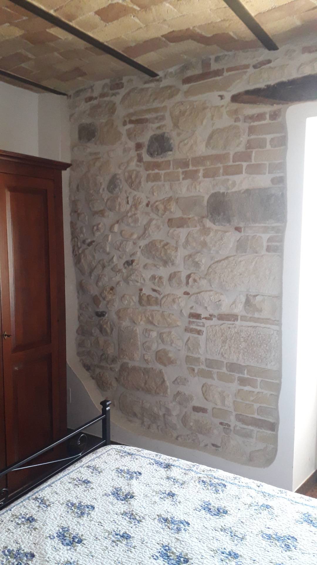 Porzione di casa singola in vendita a Serramonacesca