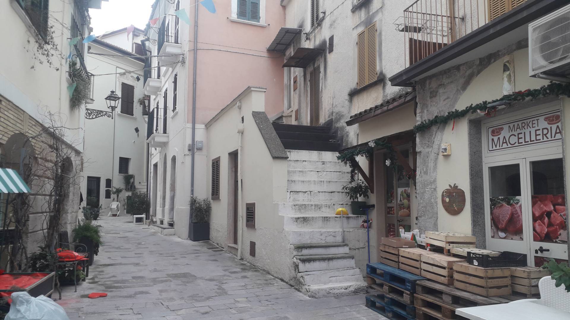 Porzione di casa singola in vendita a Lettomanoppello