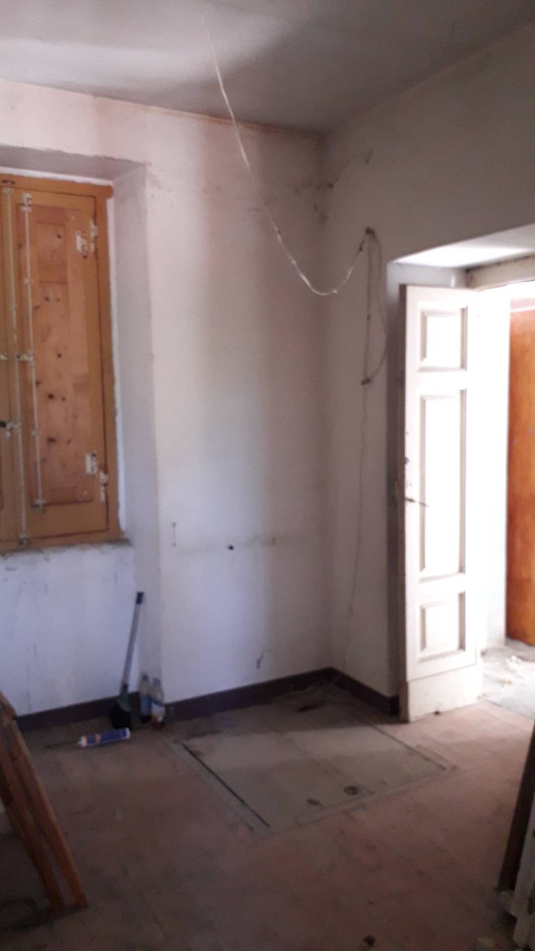 Casa singola in vendita a Serramonacesca