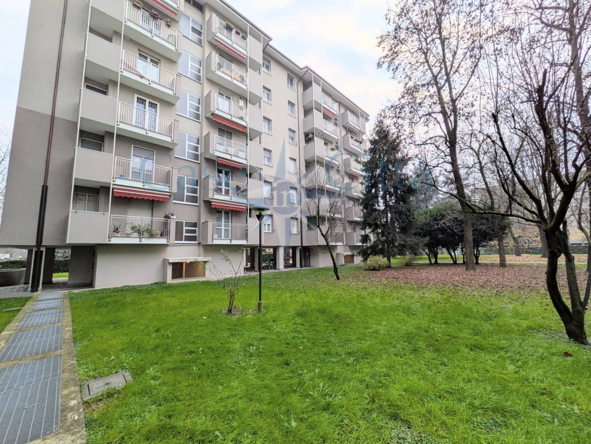 Appartamento in vendita a Milano, Trenno