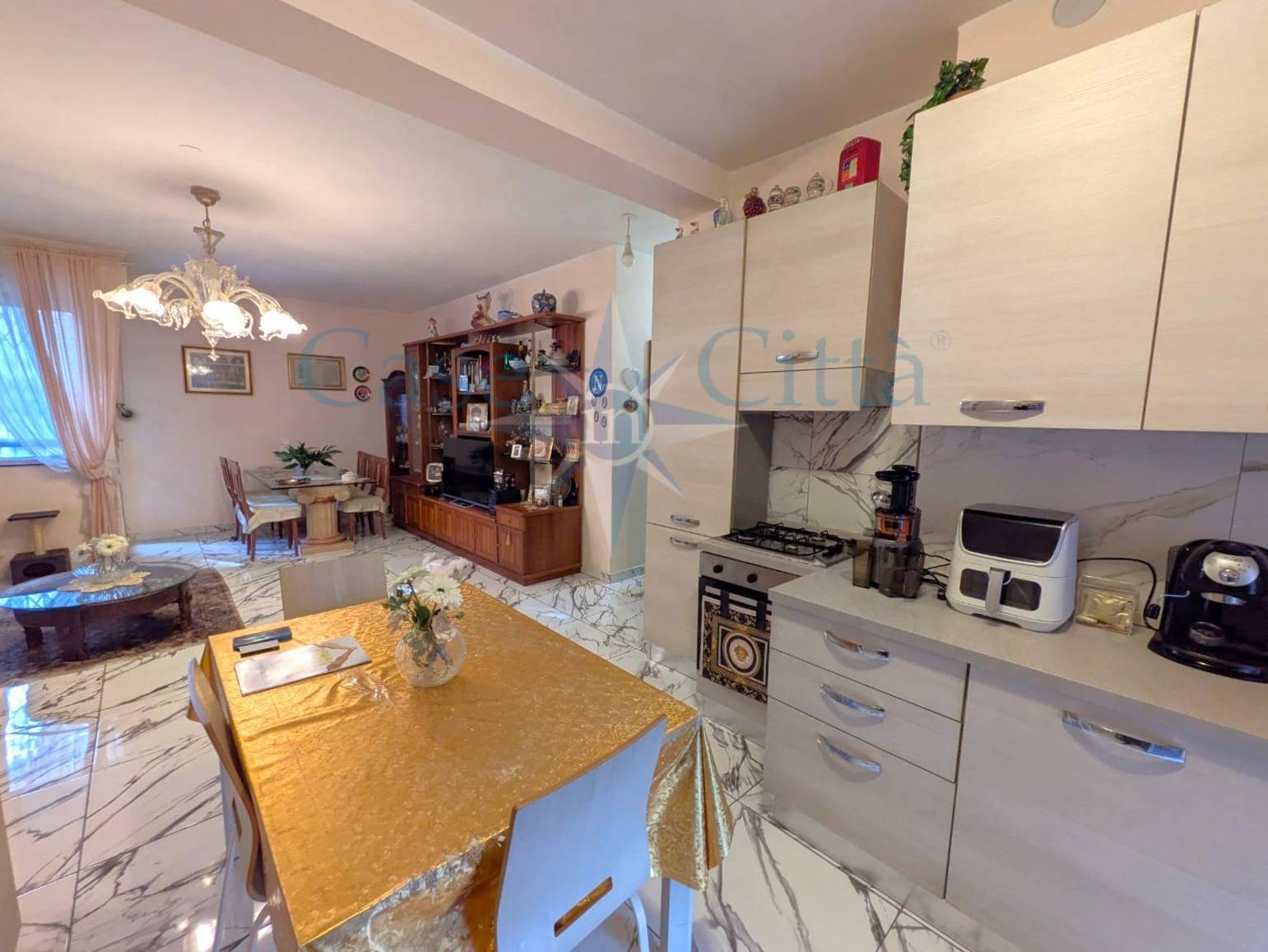 Appartamento in vendita a Milano, Gallaratese