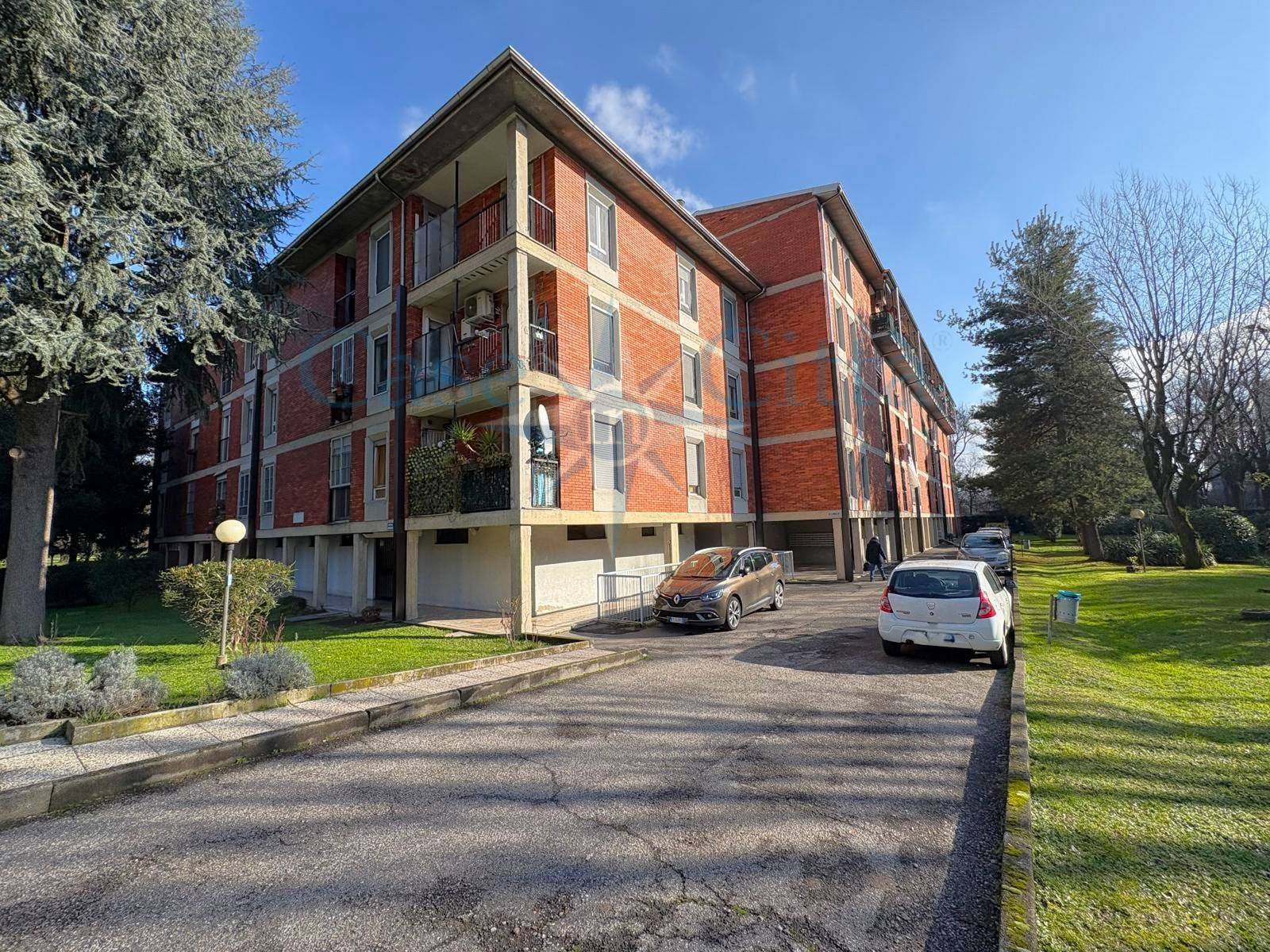 Appartamento in vendita a Milano, Gallaratese