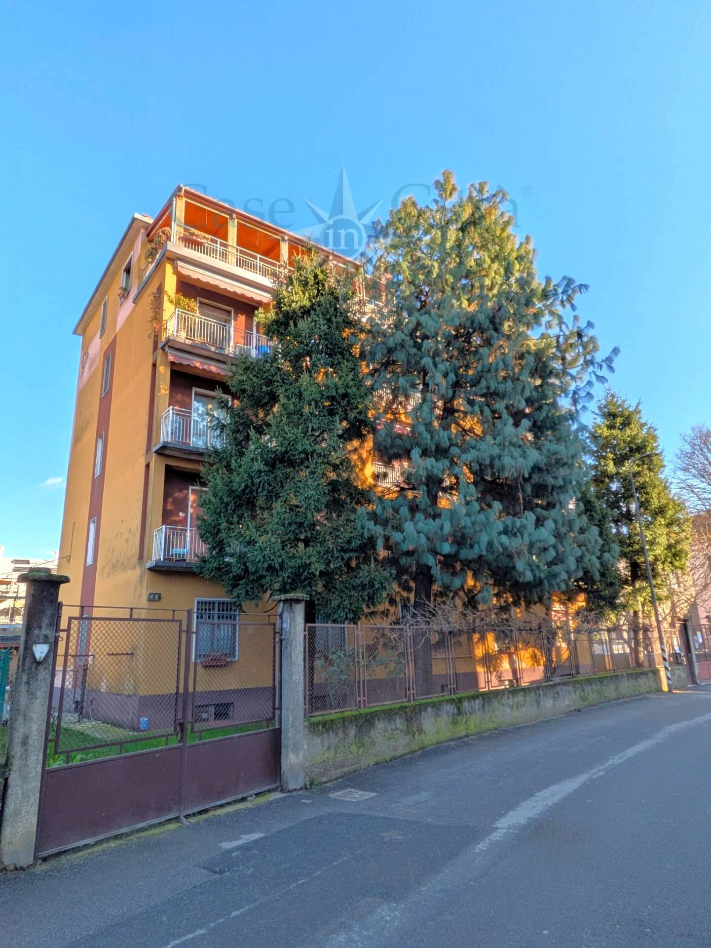 Appartamento in vendita a Milano, Trenno