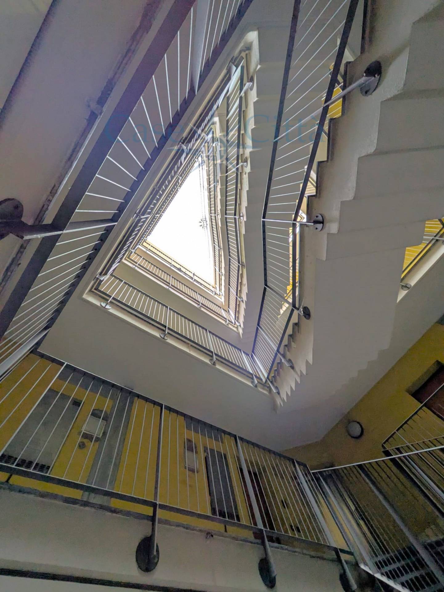 Appartamento in vendita a Milano, Quinto Romano