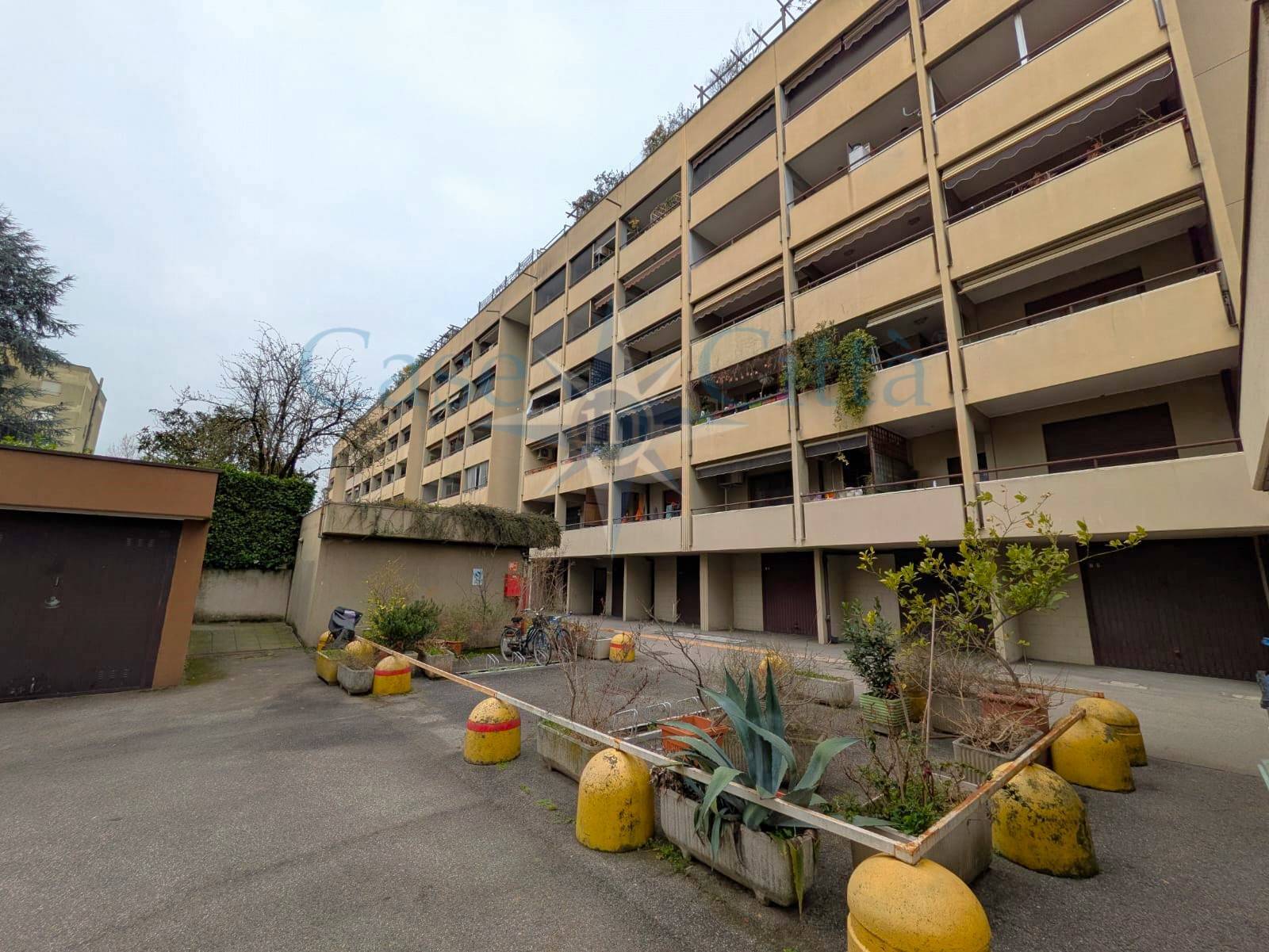 Appartamento in vendita a Milano, Trenno