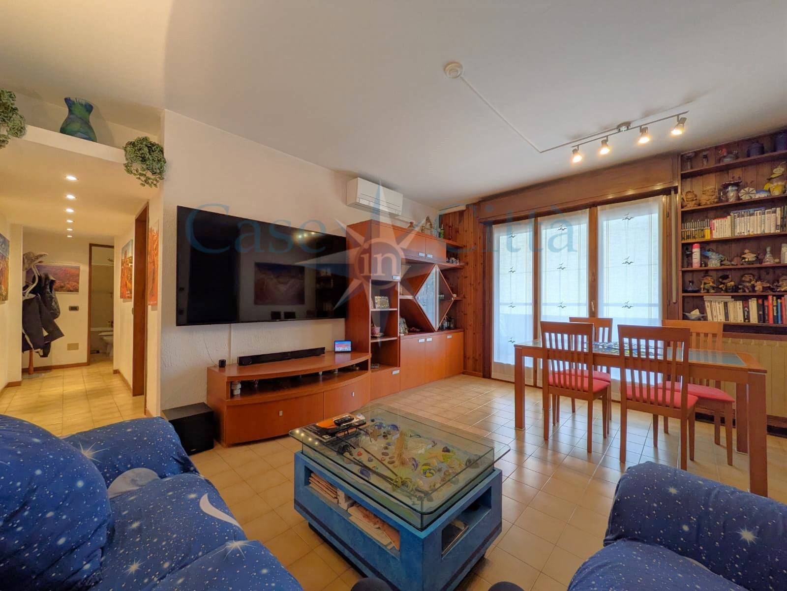 Appartamento in vendita a Milano, Trenno