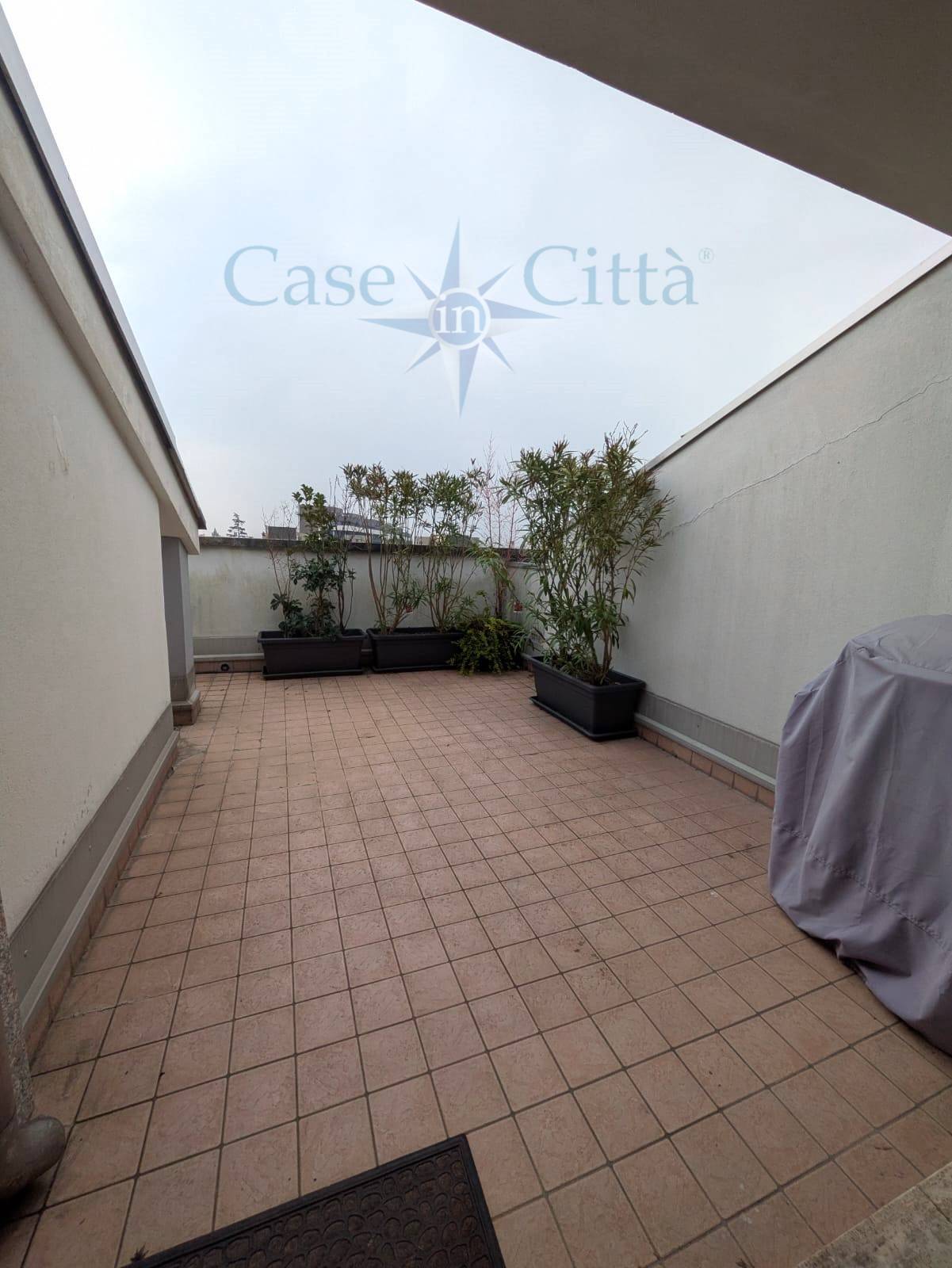 Appartamento in vendita a Milano, Trenno