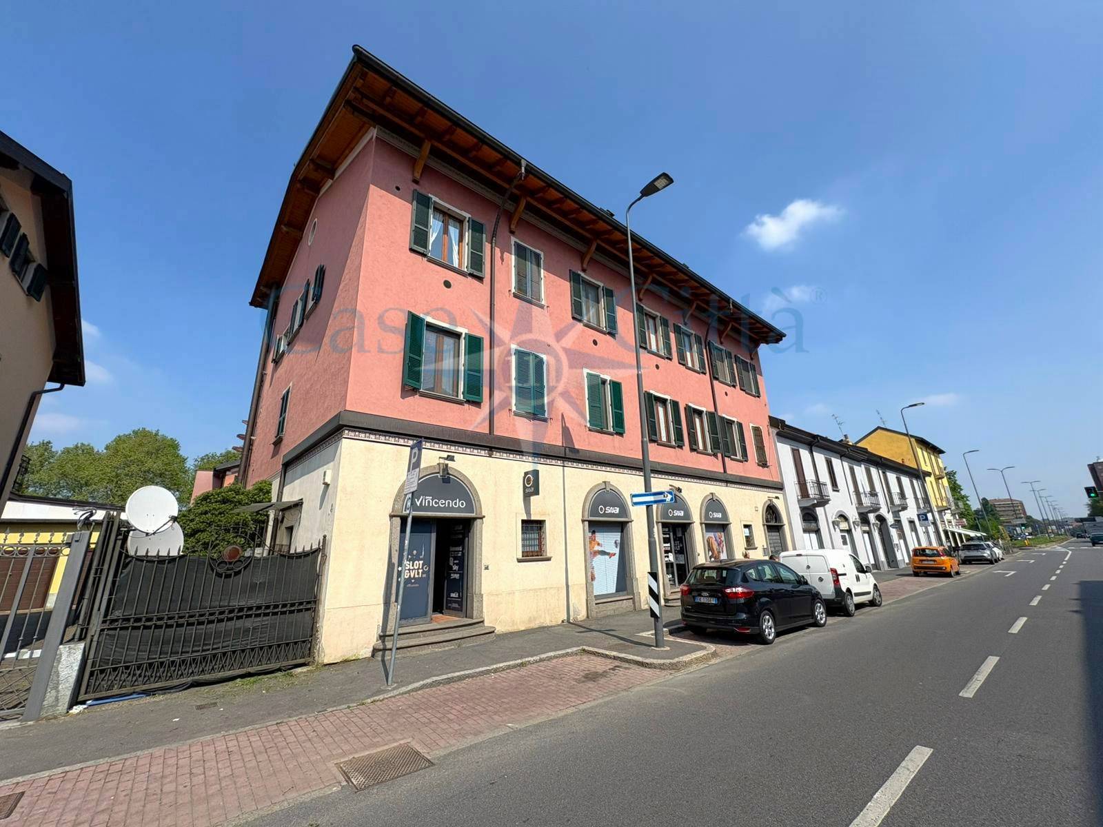 Appartamento in vendita a Milano, San Siro