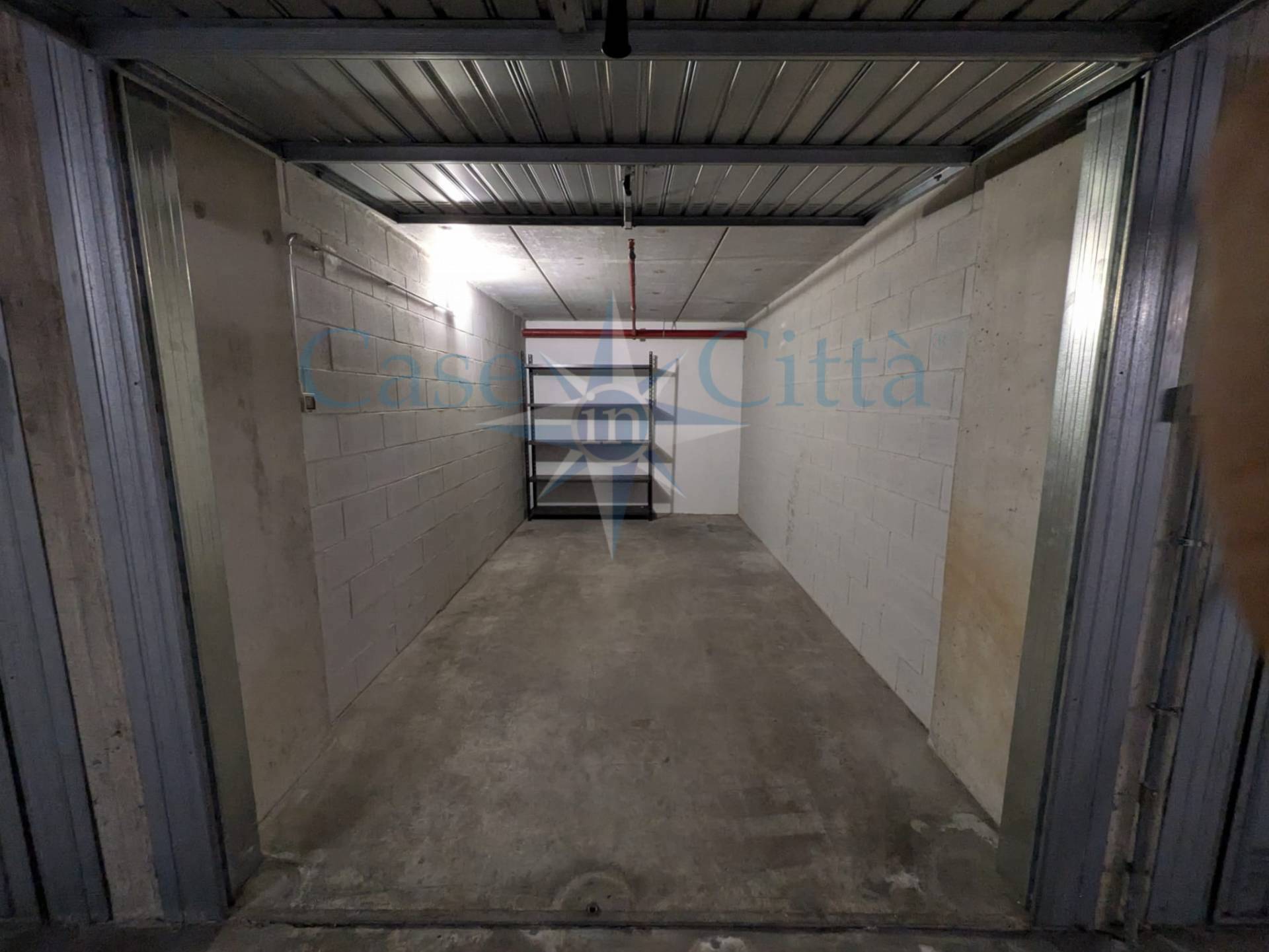 Box o garage in vendita a Milano, Trenno