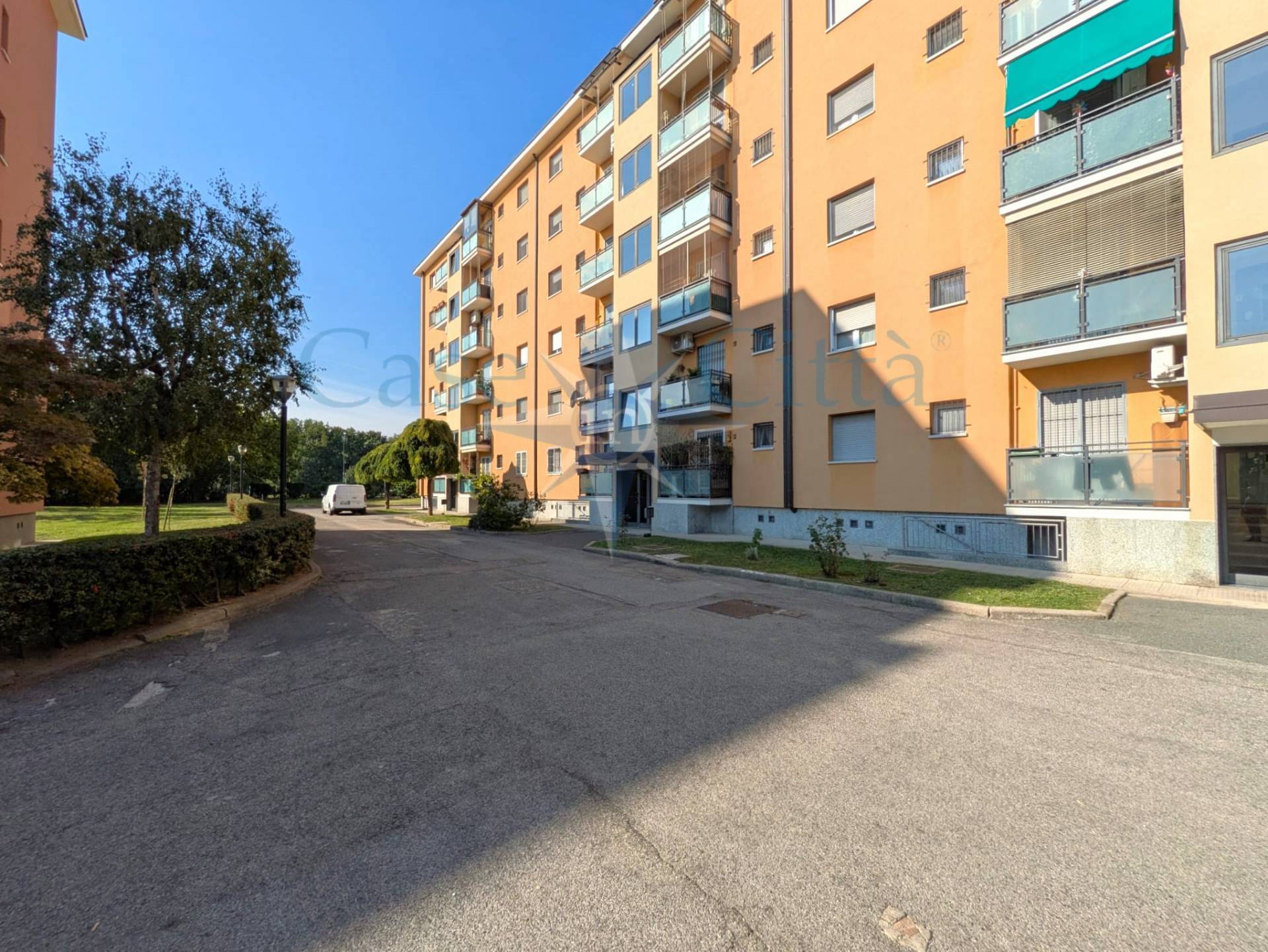Appartamento in vendita a Milano, Bonola