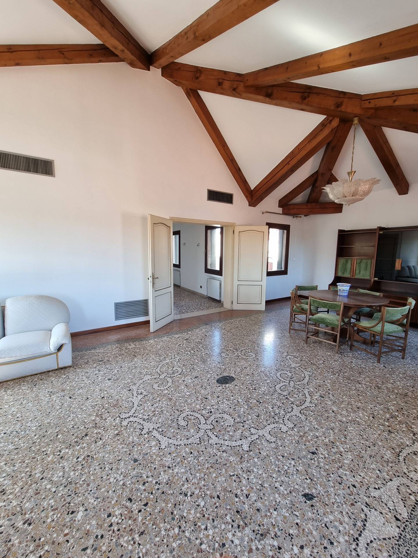 Appartamento in vendita a Venezia, Castello