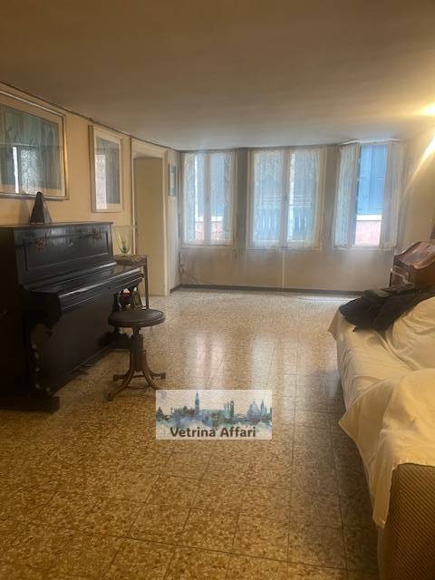 Appartamento in vendita a Venezia, San Polo