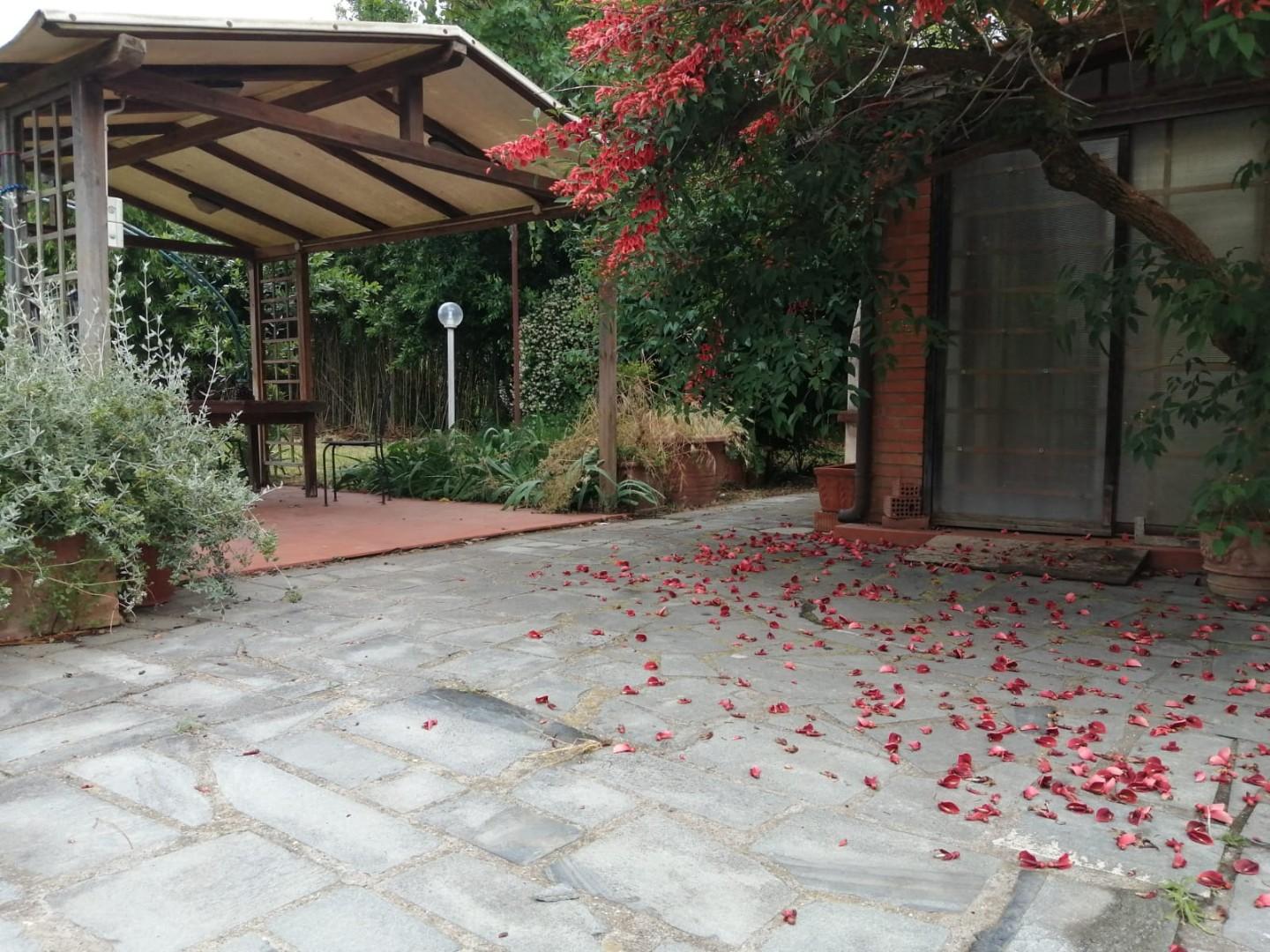 Casa indipendente con giardino, Cascina titignano