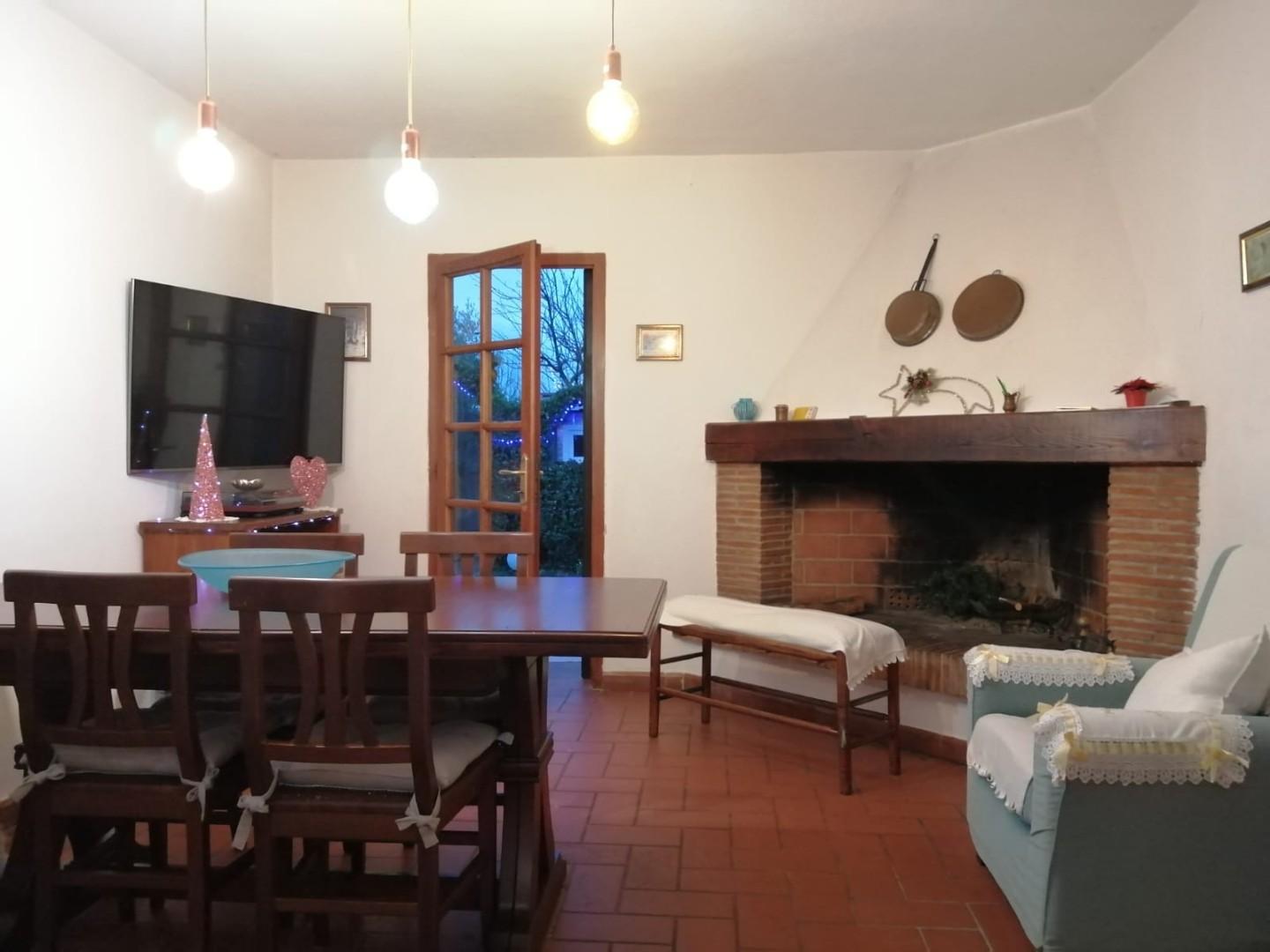 Casa indipendente con giardino, Cascina san lorenzo alle corti
