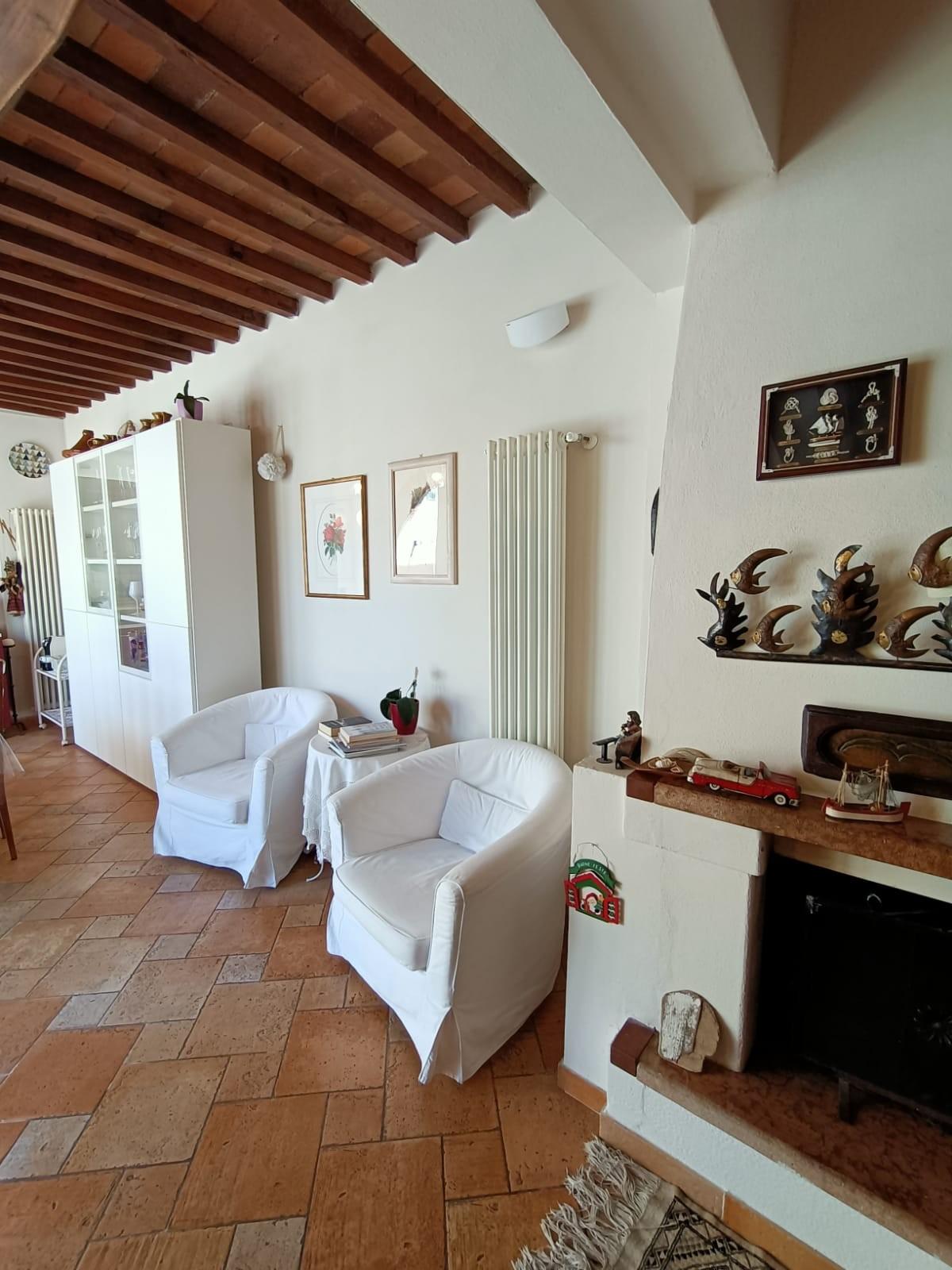 Casa indipendente con giardino, Pisa putignano no