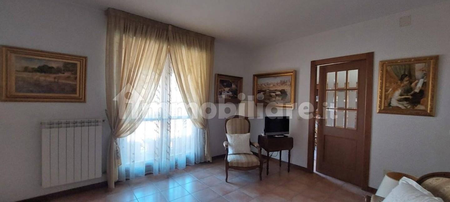 Trilocale in vendita, Pisa nova