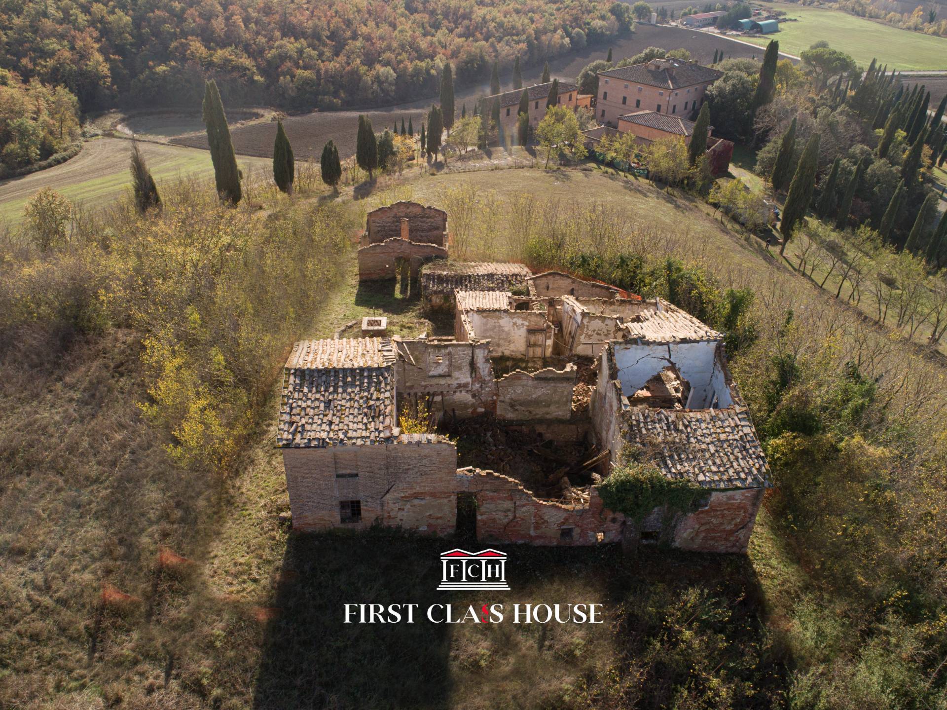 Rustico in vendita a Monteroni d'Arbia