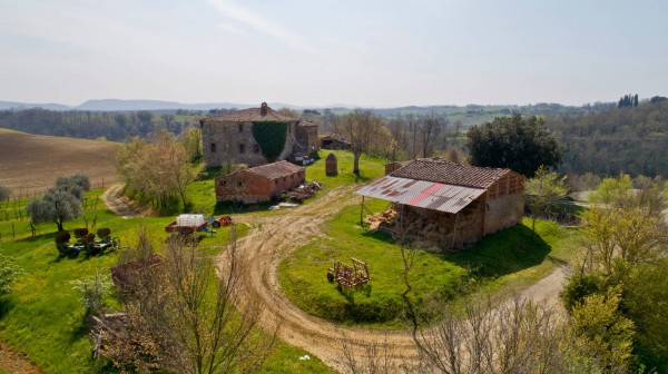 Podere in vendita a Asciano