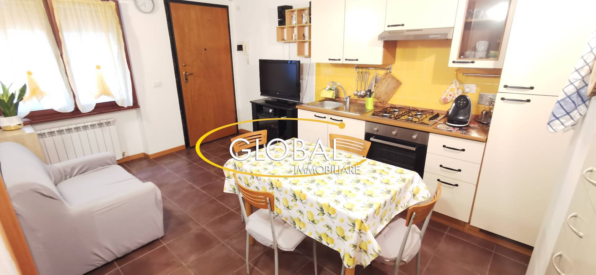 Appartamento in affitto a Ancona, Piano