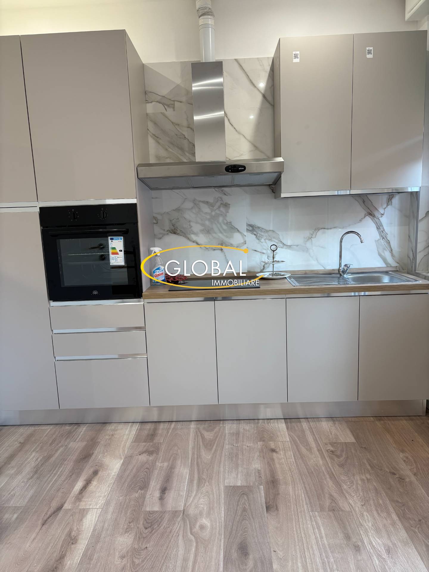 Appartamento in vendita a Ancona, Grazie