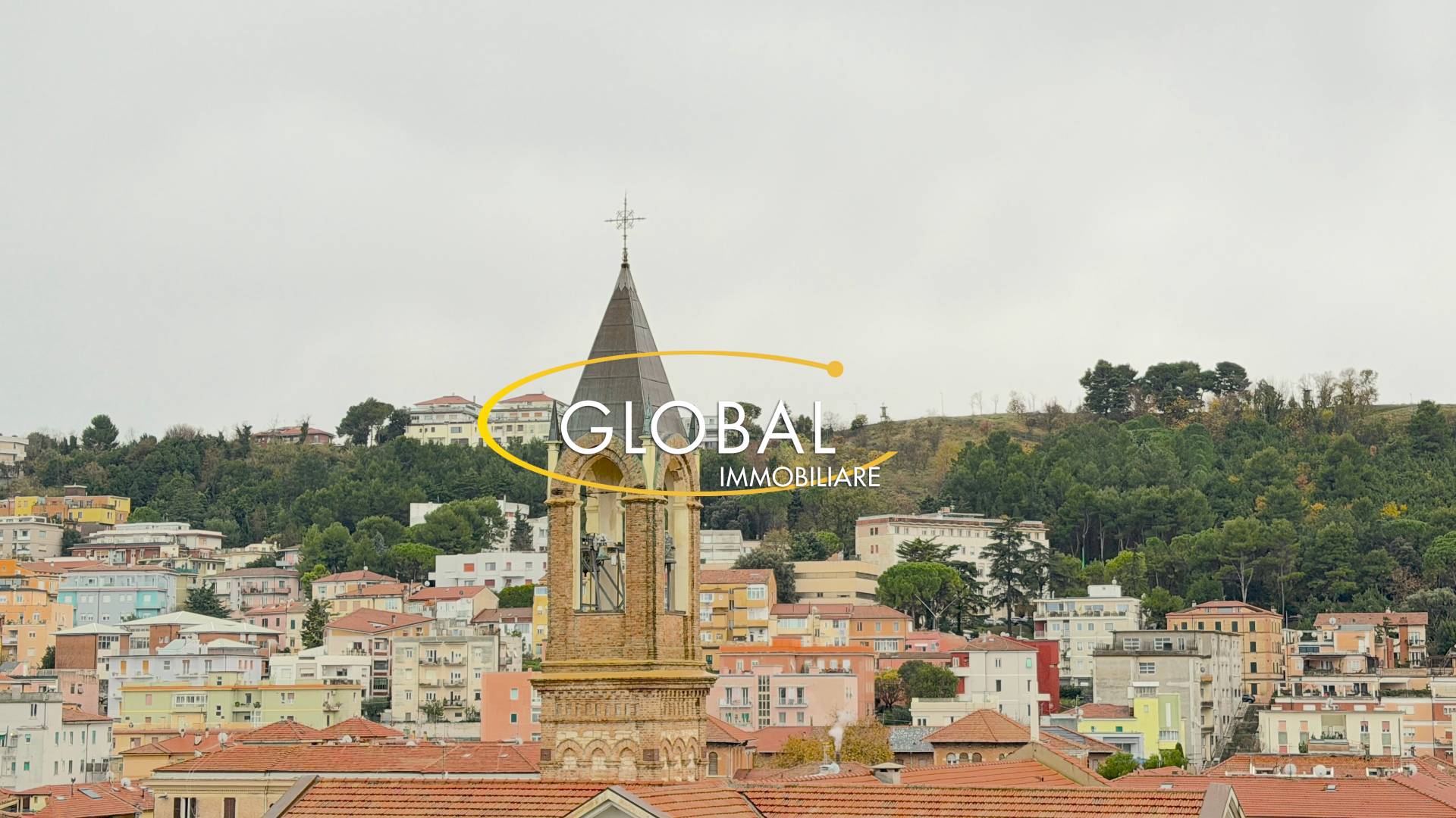 Appartamento in vendita a Ancona, Q. Adriatico