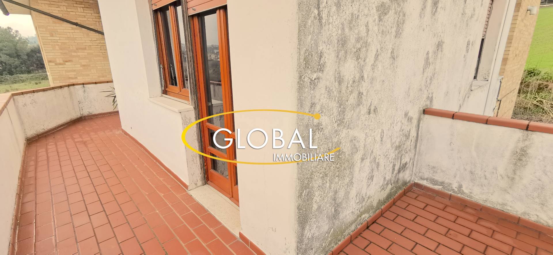 Appartamento in vendita a Ancona, Posatora