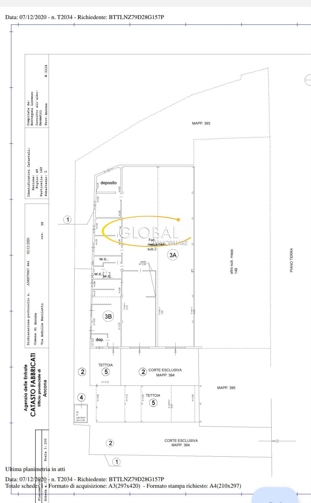 Locale commerciale in affitto a Ancona, Palombare