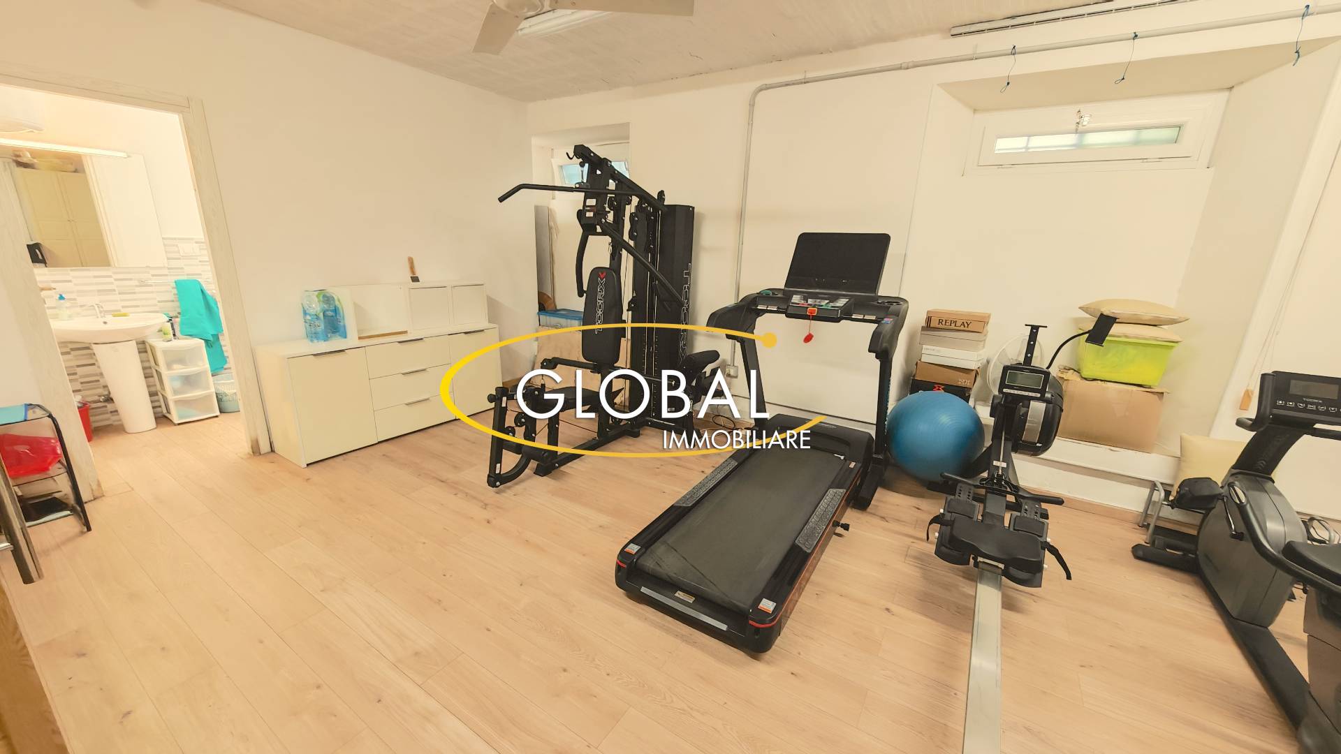 Appartamento in vendita a Ancona, Q. Adriatico