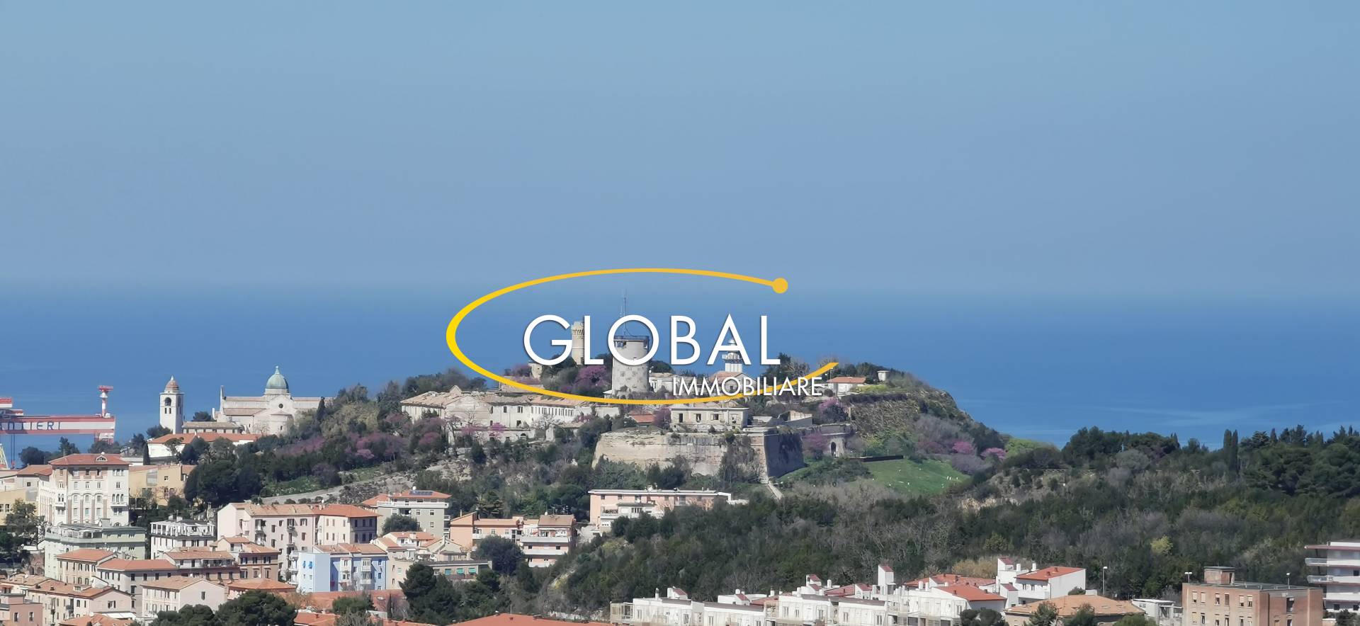 Attico in vendita a Ancona, Q. Adriatico