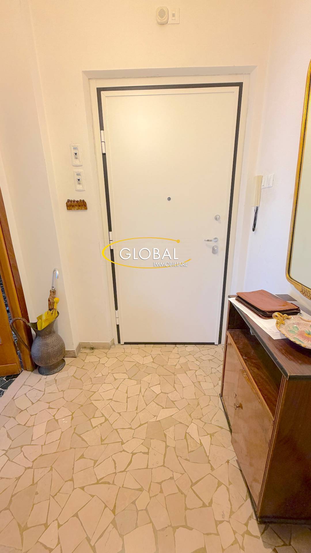 Appartamento in vendita a Ancona, Q. Adriatico