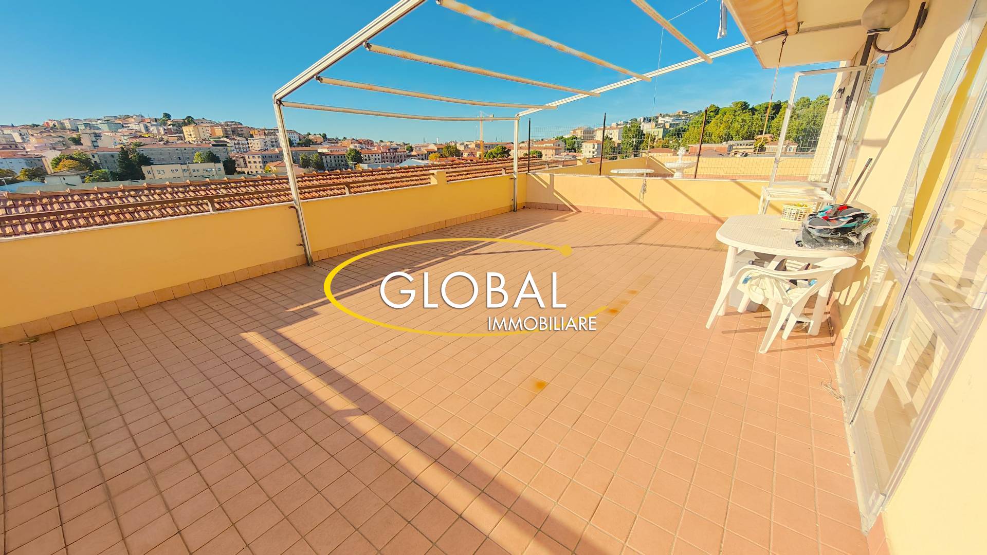 Appartamento in vendita a Ancona, Grazie