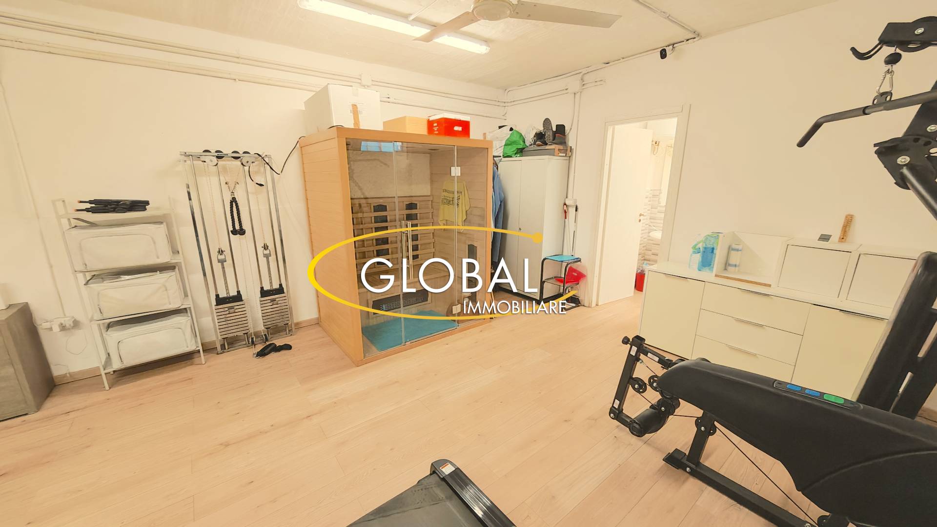 Magazzino in affitto a Ancona, Q. Adriatico