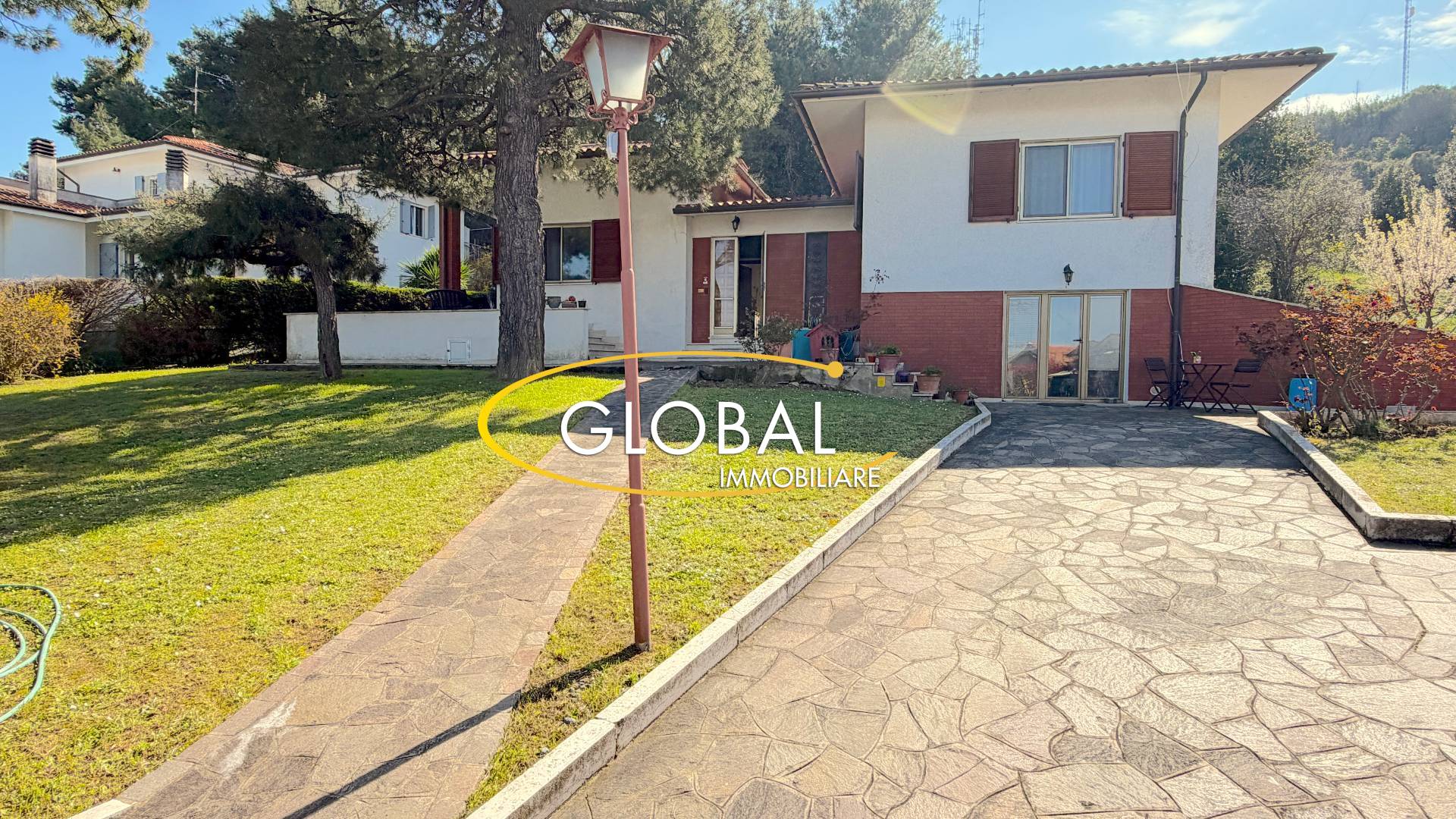 Villa in vendita a Ancona, Posatora