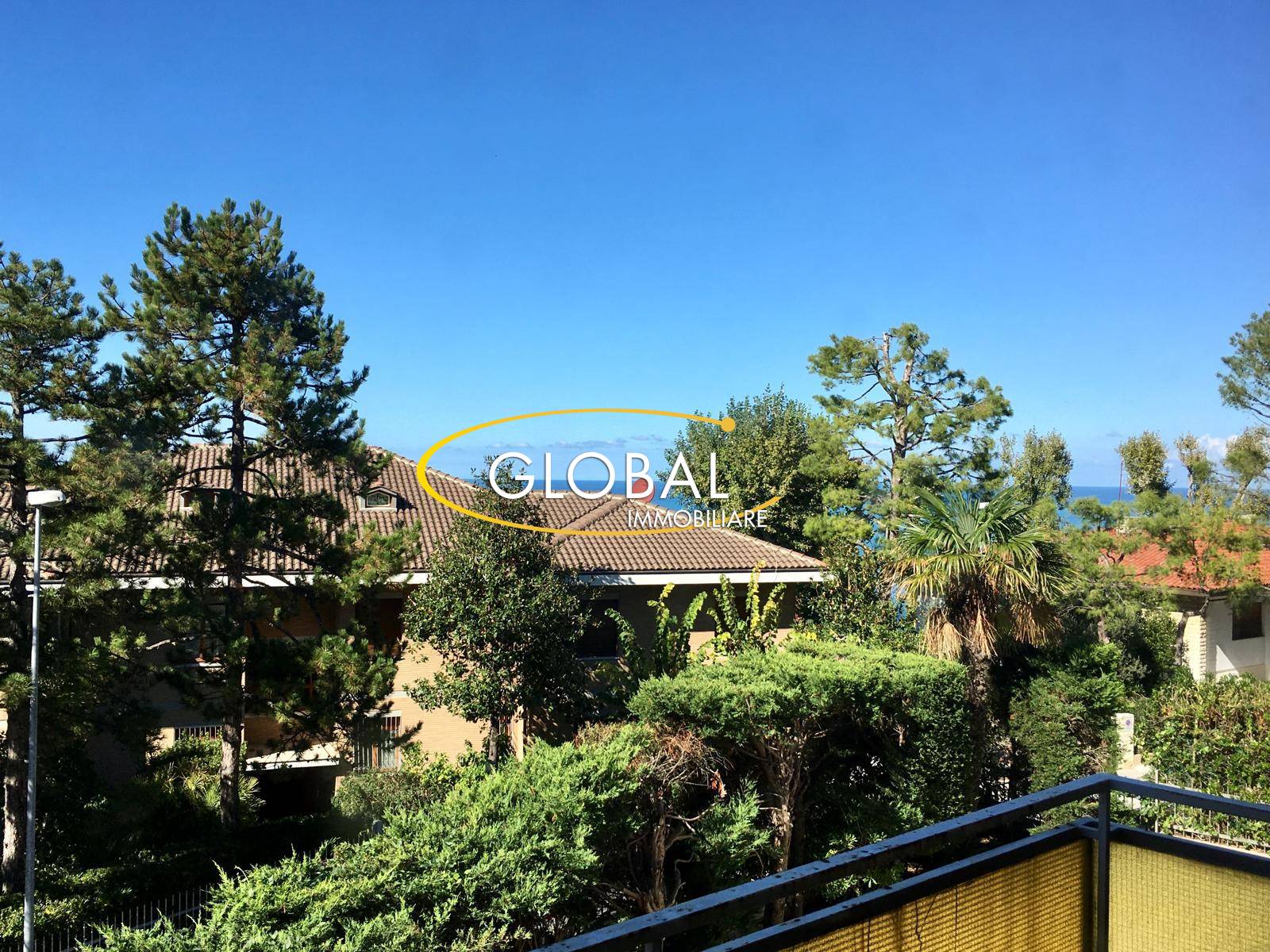 Appartamento in affitto a Ancona, Q. Adriatico