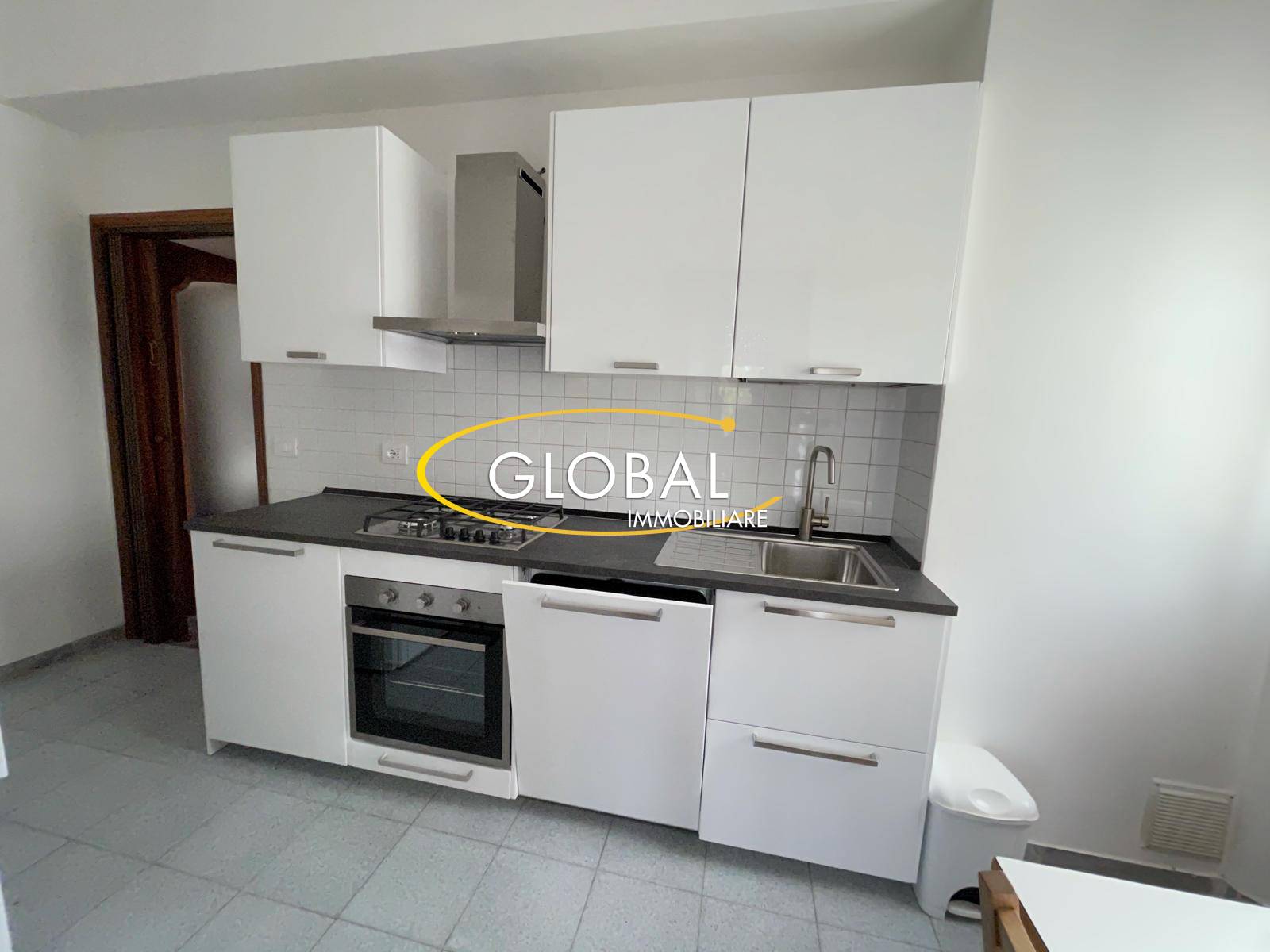 Appartamento in affitto a Ancona, Q. Adriatico