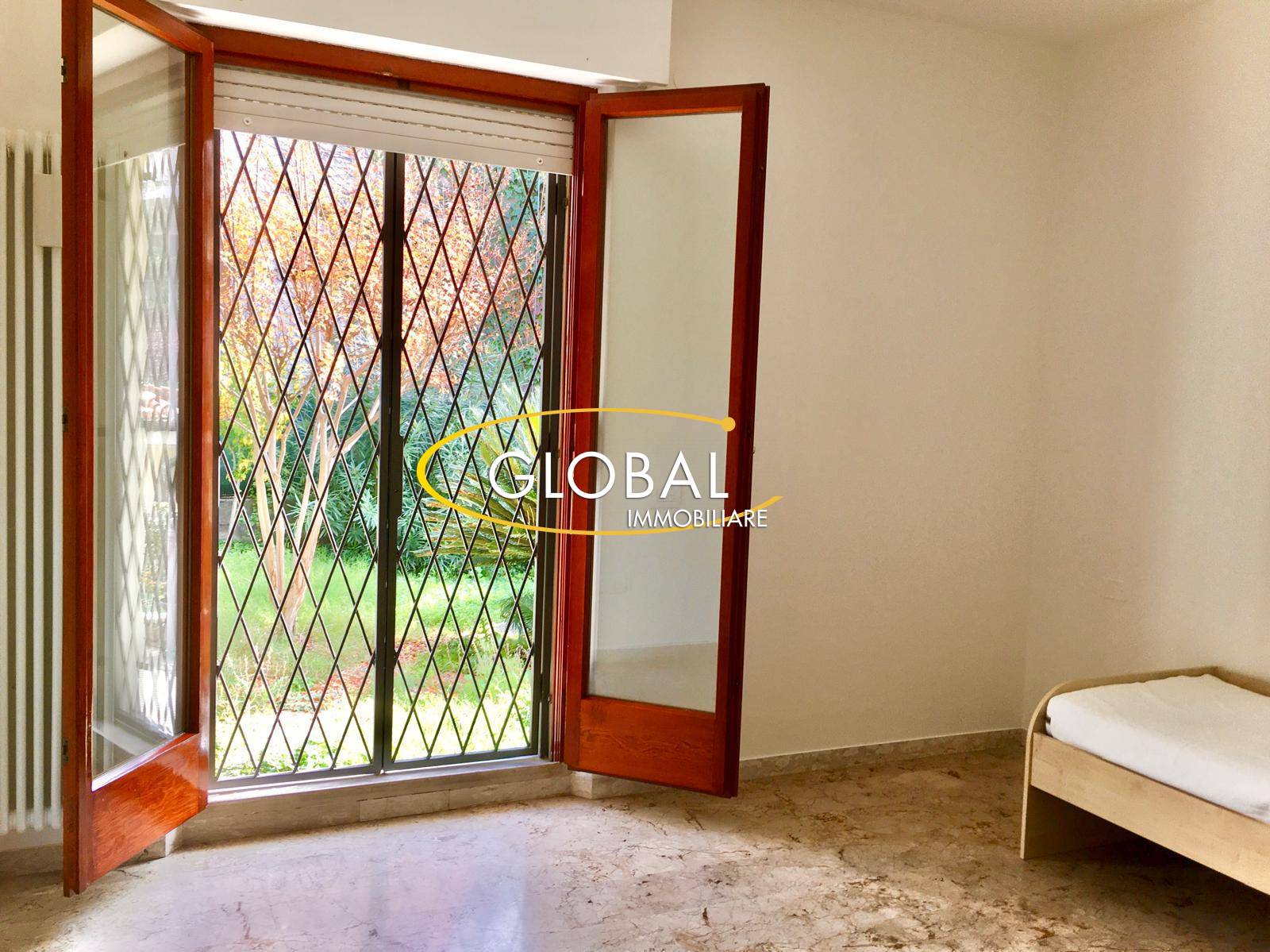 Appartamento in affitto a Ancona, Q. Adriatico