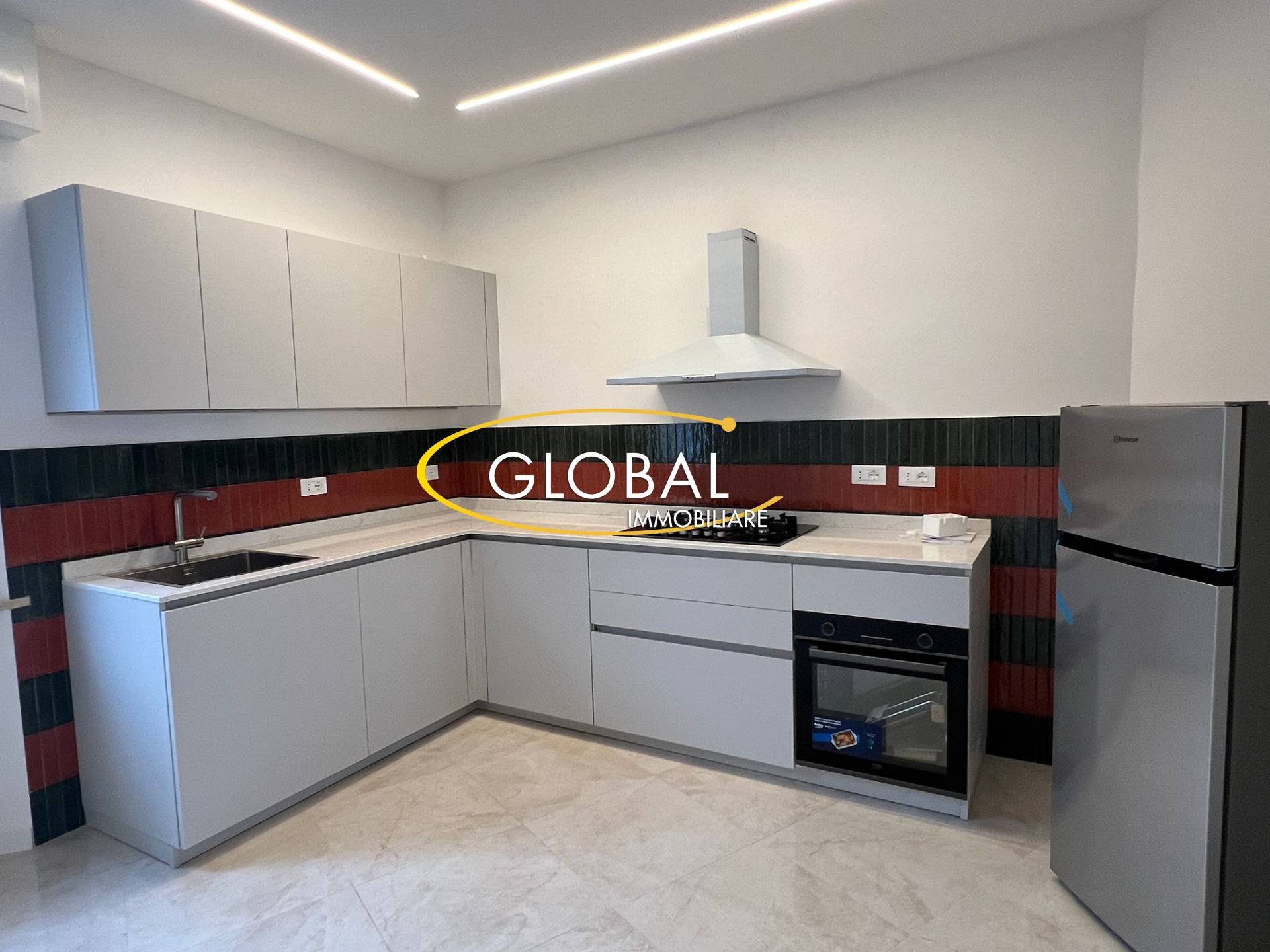 Appartamento in affitto a Ancona, A.Piceno-P.zle Camerino-Via Pesaro